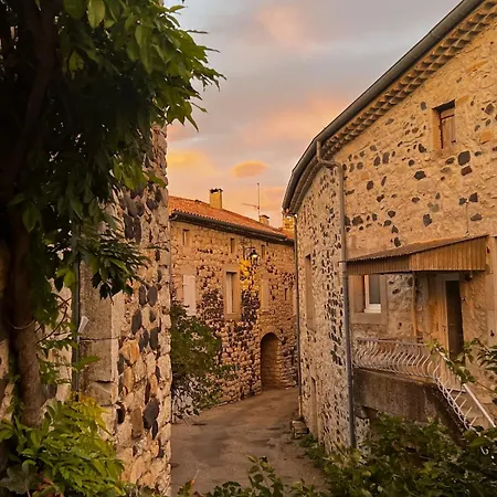 Maison Familiale Avec Rooftop - Le Cocon De Pierres * Saint-Germain (Ardeche)